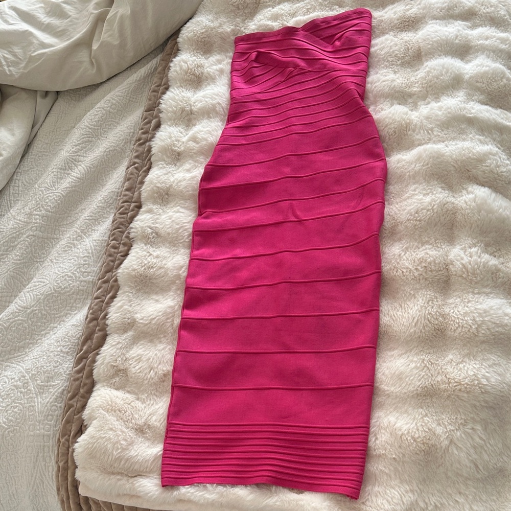 Pink bandage dress